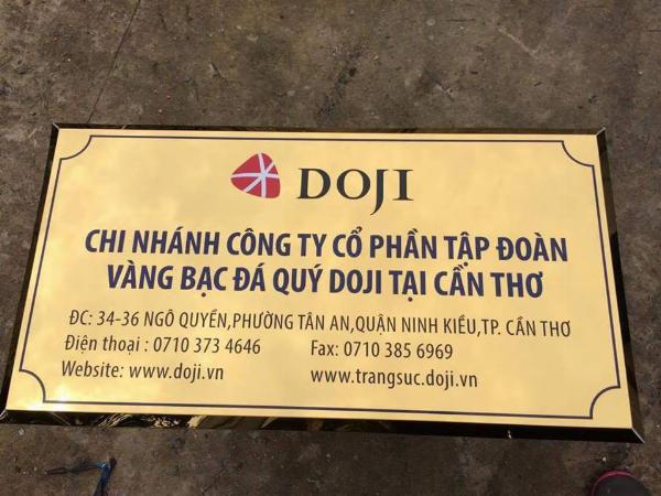 Mẫu bảng hiệu công ty inox- đồng ăn mòn