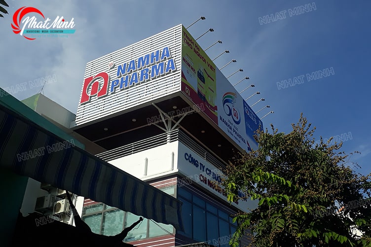 Thi công biển hiệu nhà thuốc Nam Hà