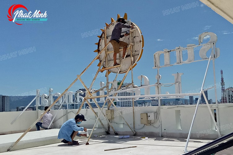 Làm biển quảng cáo Đà Nẵng - Thi công trọn gói giá rẻ 187 bien hieu logo chu noi