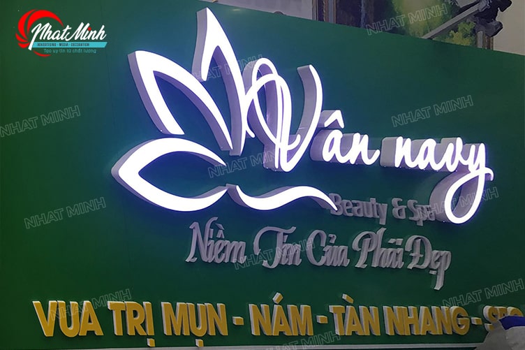 Làm biển quảng cáo Đà Nẵng - Thi công trọn gói giá rẻ 228 bien hieu spa van navy