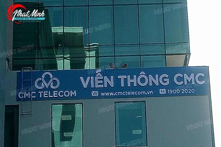 Làm biển quảng cáo Đà Nẵng - Thi công trọn gói giá rẻ 182 Làm biển hiệu cửa hàng viễn thông CMC