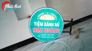 Hộp đèn hút nổi