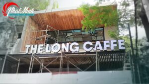 Bảng hiệu chữ nổi