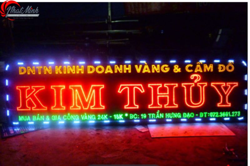 thi công bảng hiệu đèn led tại đà nẵng
