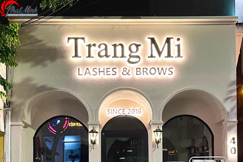 làm bảng hiệu đèn led đẹp